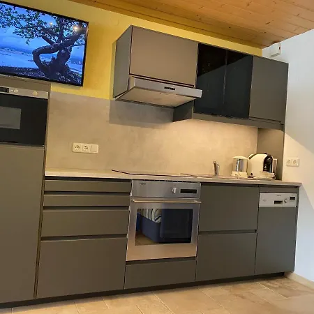 Fischer Apartment *