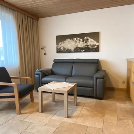 Fischer Apartment