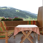 Apartament Fischer *