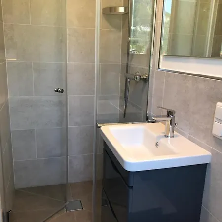 Fischer * St. Johann in Tirol