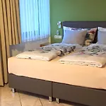 Fischer Апартаменты